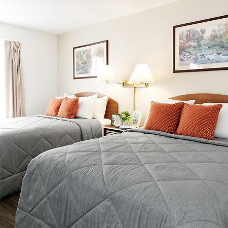Intown Suites Extended Stay Chicago Il - Oakbrook Villa Park ภายนอก รูปภาพ